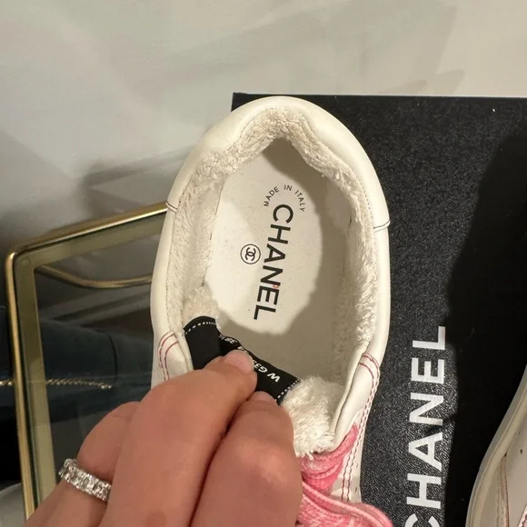 Chanel sneakers - Picture 6 of 9